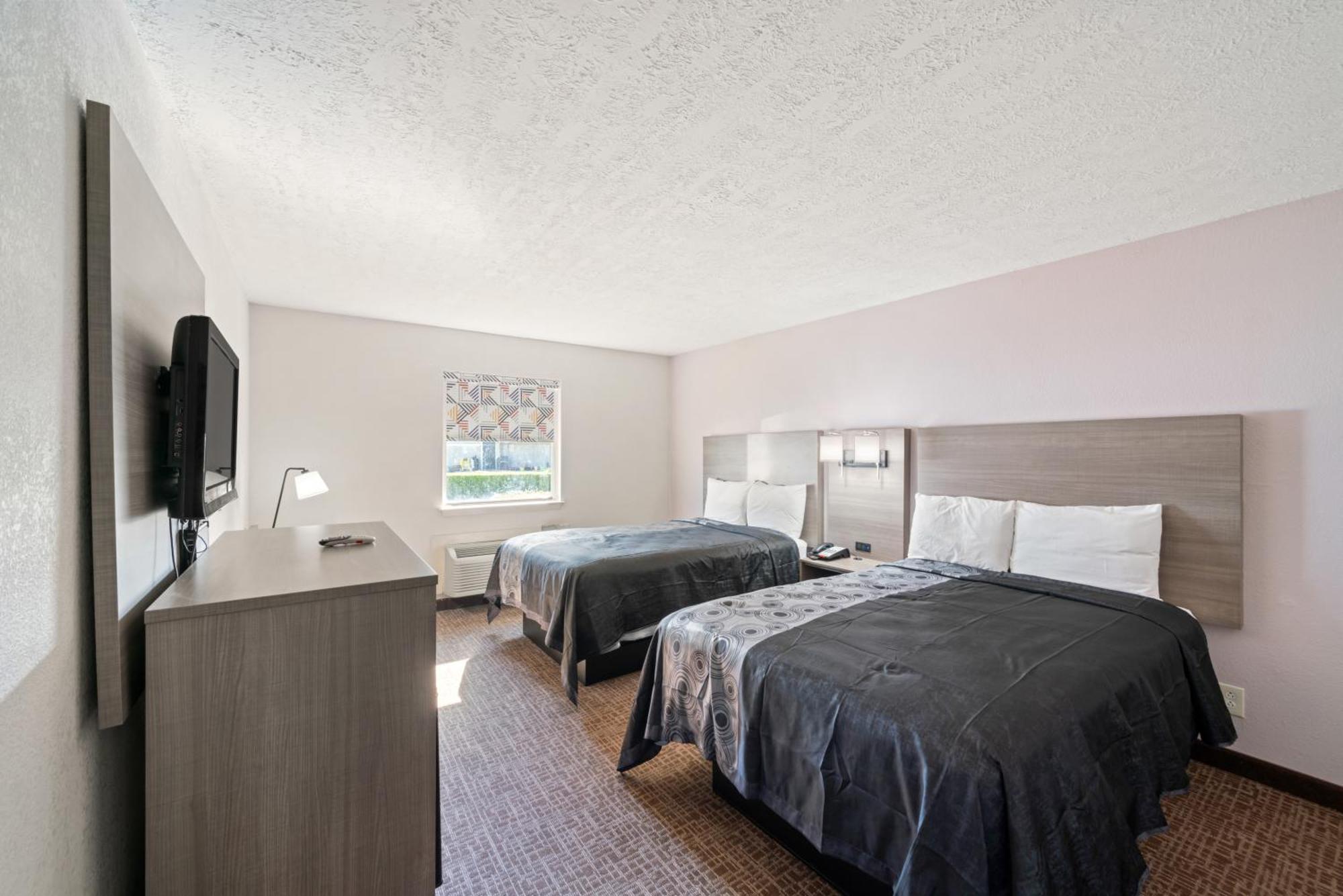 Americas Best Value Inn & Suites Brenham Exterior photo