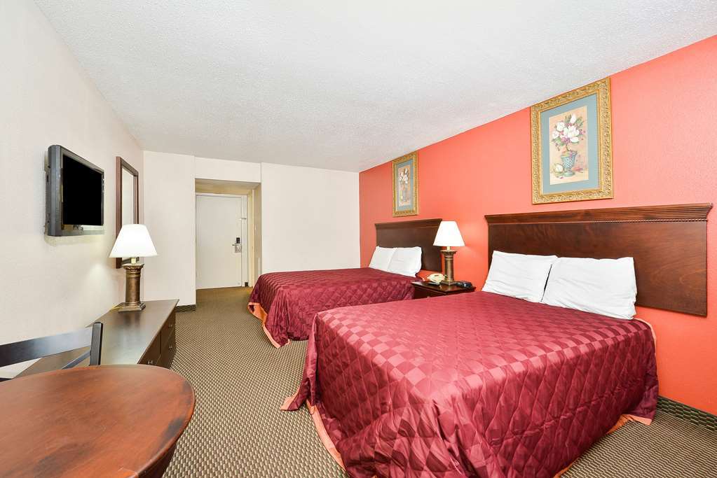 Americas Best Value Inn & Suites Brenham Room photo